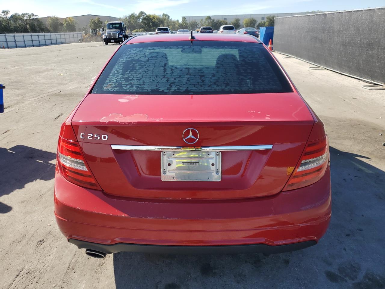 2012 Mercedes-Benz C 250 VIN: WDDGF4HB3CR226050 Lot: 92376215
