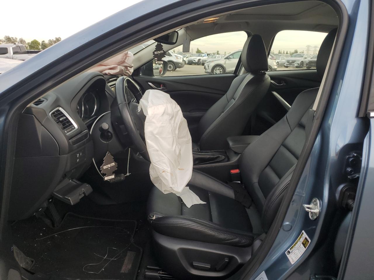 2015 Mazda 6 Touring VIN: JM1GJ1T66F1164292 Lot: 92305535