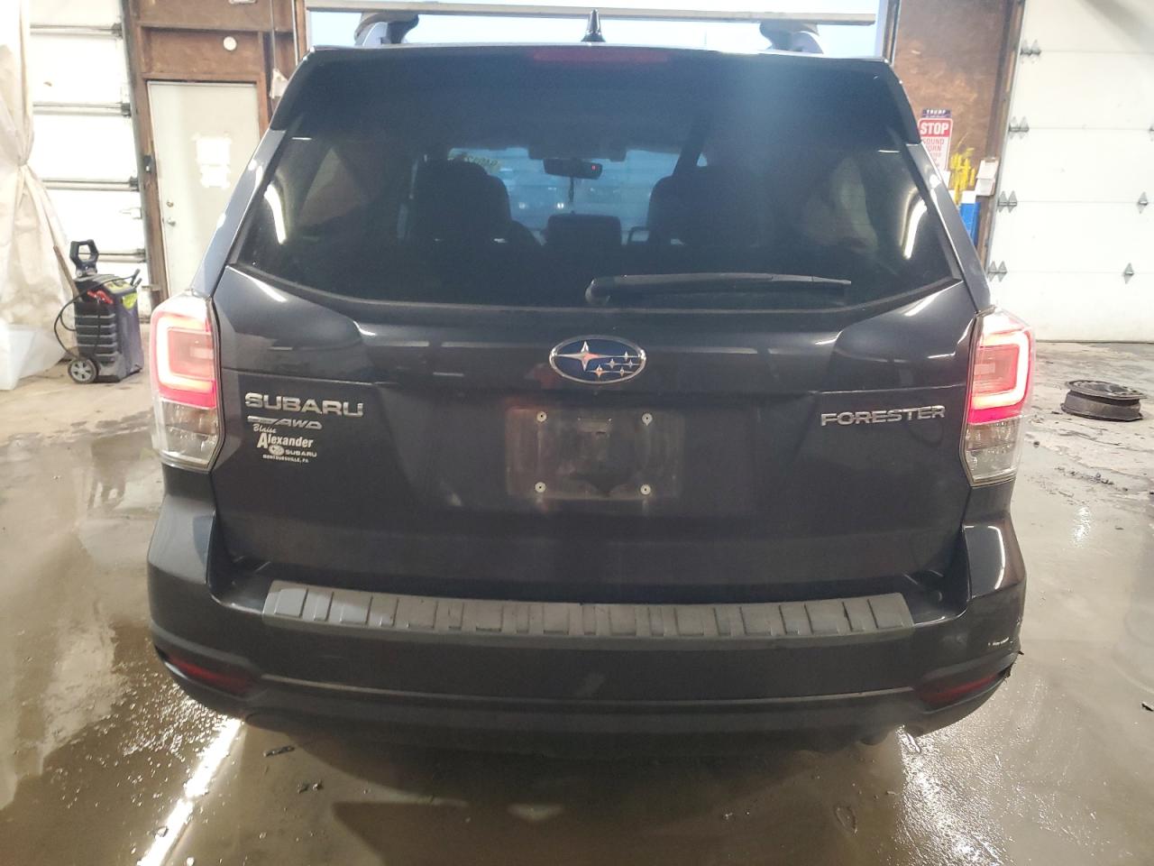 2018 Subaru Forester 2.5I Premium VIN: JF2SJAGC4JH613836 Lot: 94012985