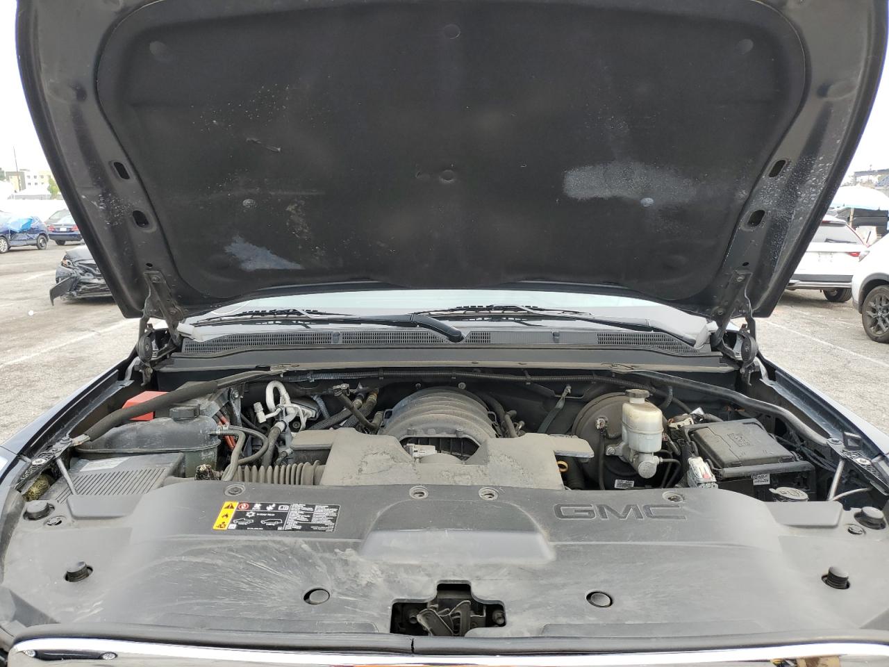 2019 GMC Yukon Xl C1500 Slt VIN: 1GKS1GKCXKR383132 Lot: 92465655