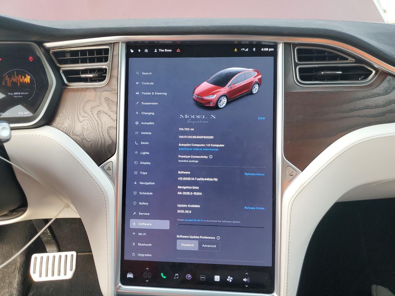 2016 Tesla Model X VIN: 5YJXCBE46GFS00261 Lot: 93614055