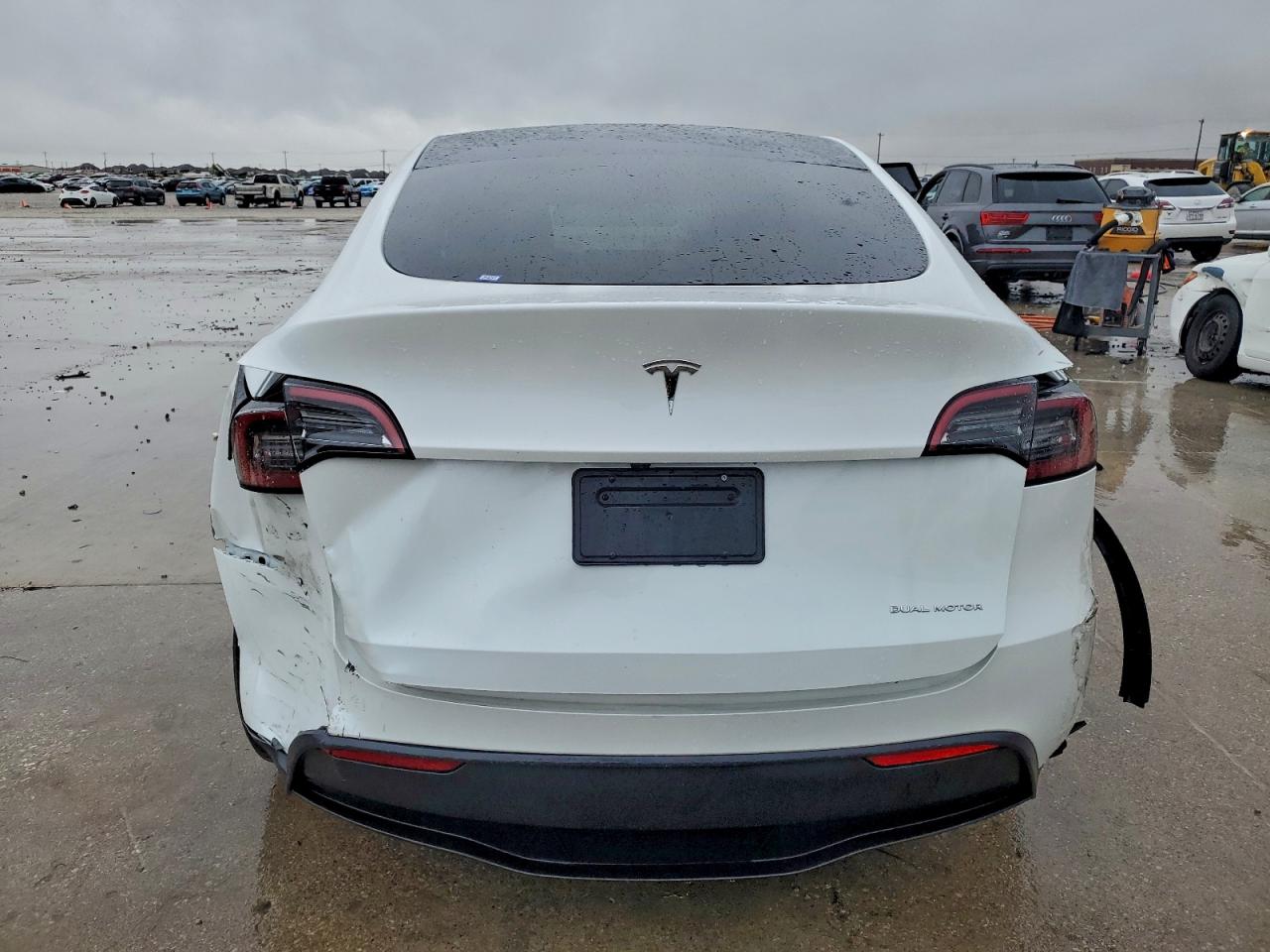 2023 Tesla Model Y VIN: 7SAYGDEE9PF791489 Lot: 94097285