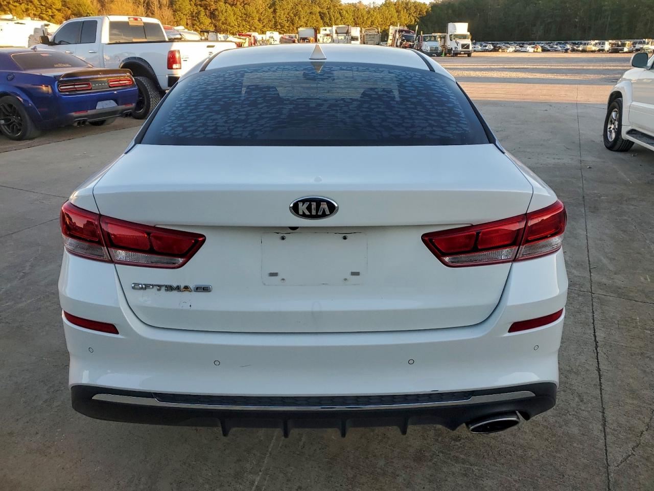 2020 Kia Optima Lx VIN: 5XXGT4L30LG412800 Lot: 94068255