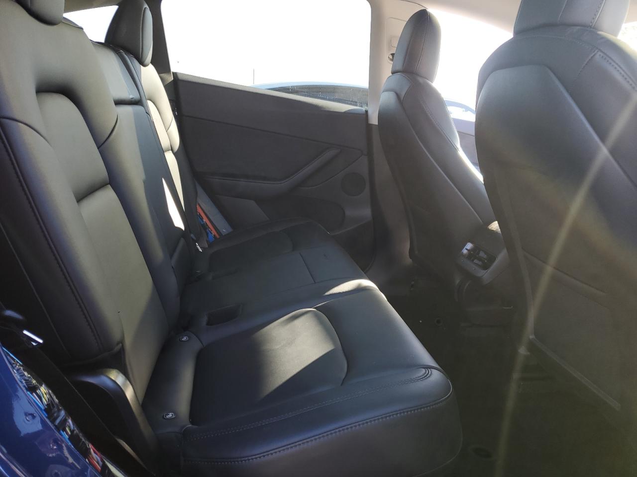 2021 Tesla Model Y VIN: 5YJYGDEF8MF091996 Lot: 91911825