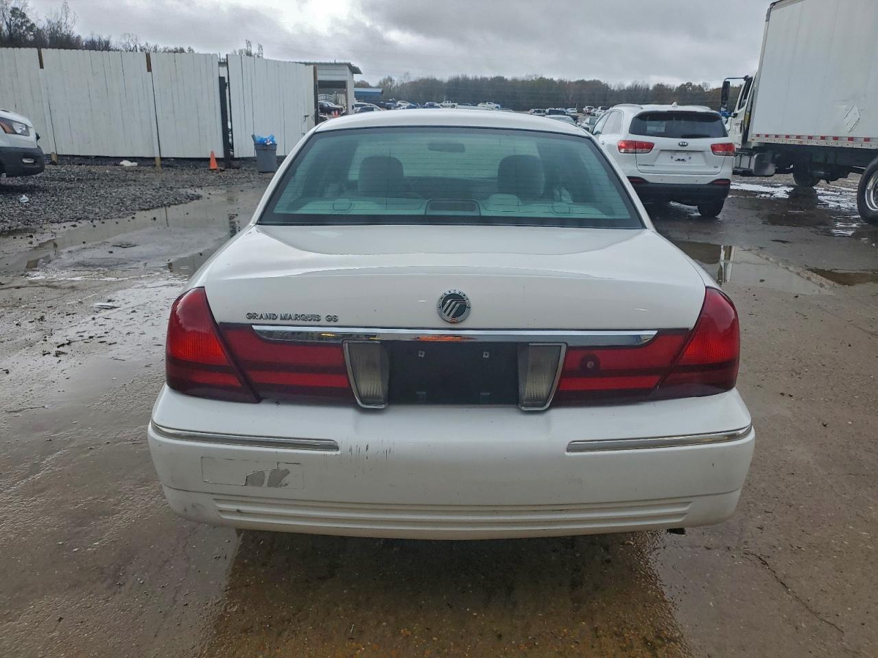 2003 Mercury Grand Marquis Gs VIN: 2MEFM74W43X635197 Lot: 93516675