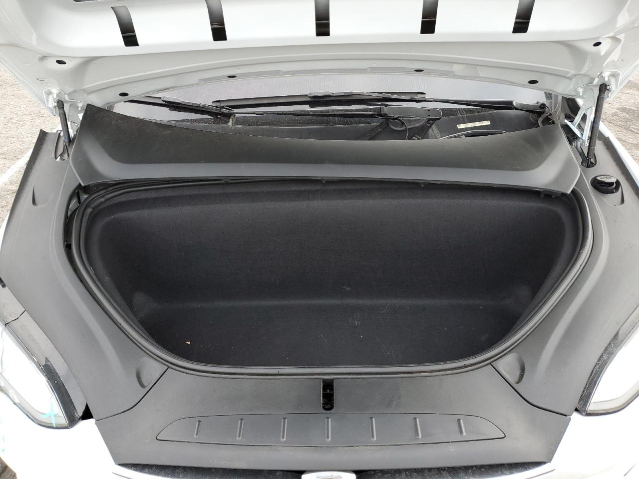 2019 Tesla Model X VIN: 5YJXCBE42KF193396 Lot: 87454555