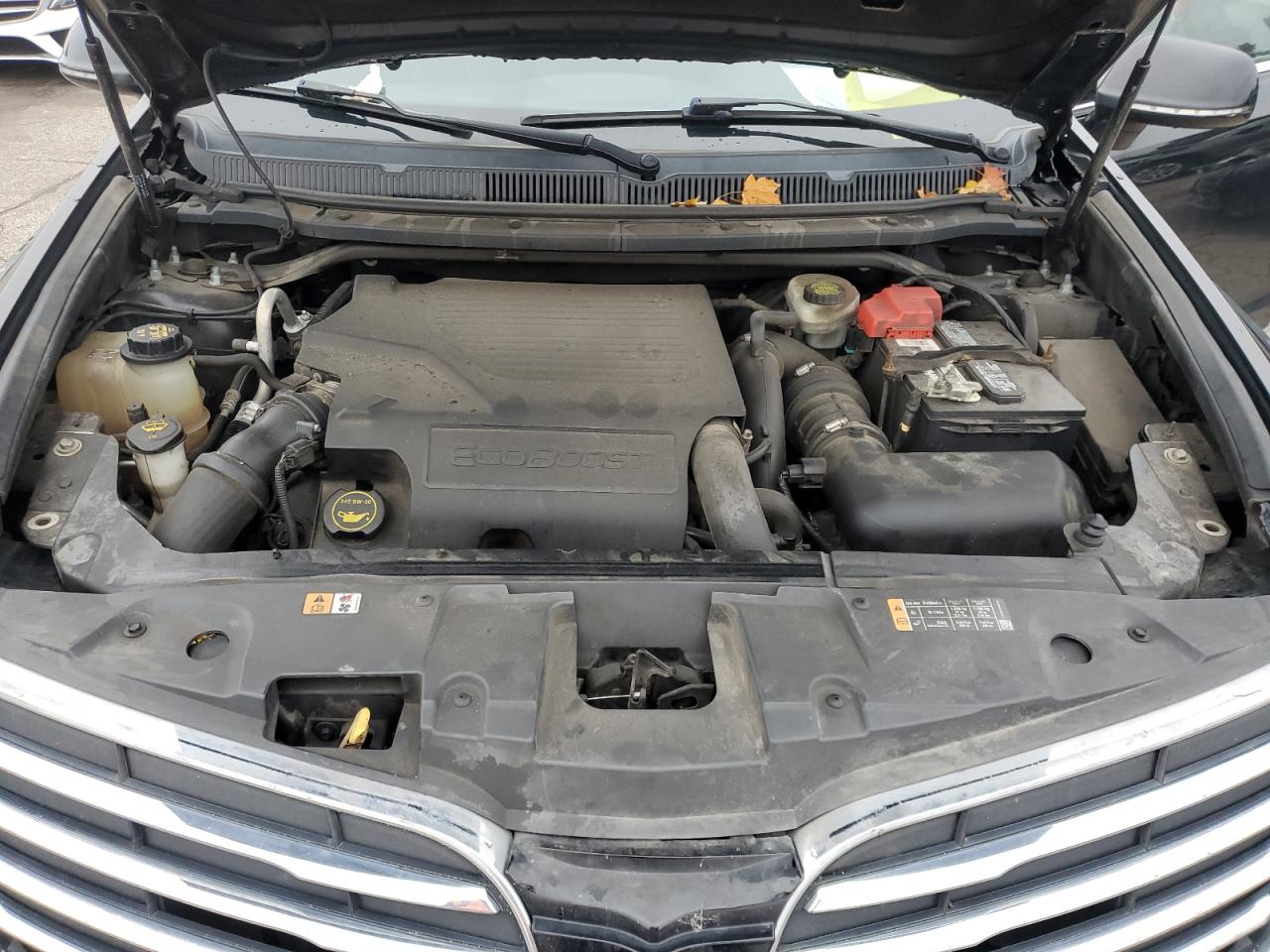 2017 Lincoln Mkt VIN: 2LMHJ5AT8HBL01048 Lot: 93492325