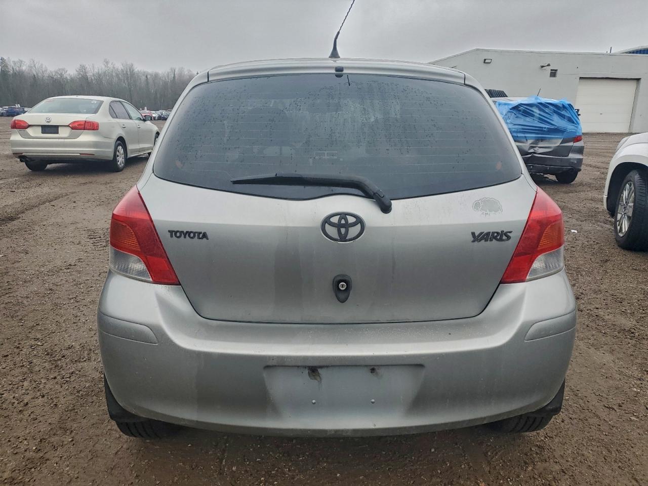 2010 Toyota Yaris VIN: JTDKT9K30A5297612 Lot: 94472495