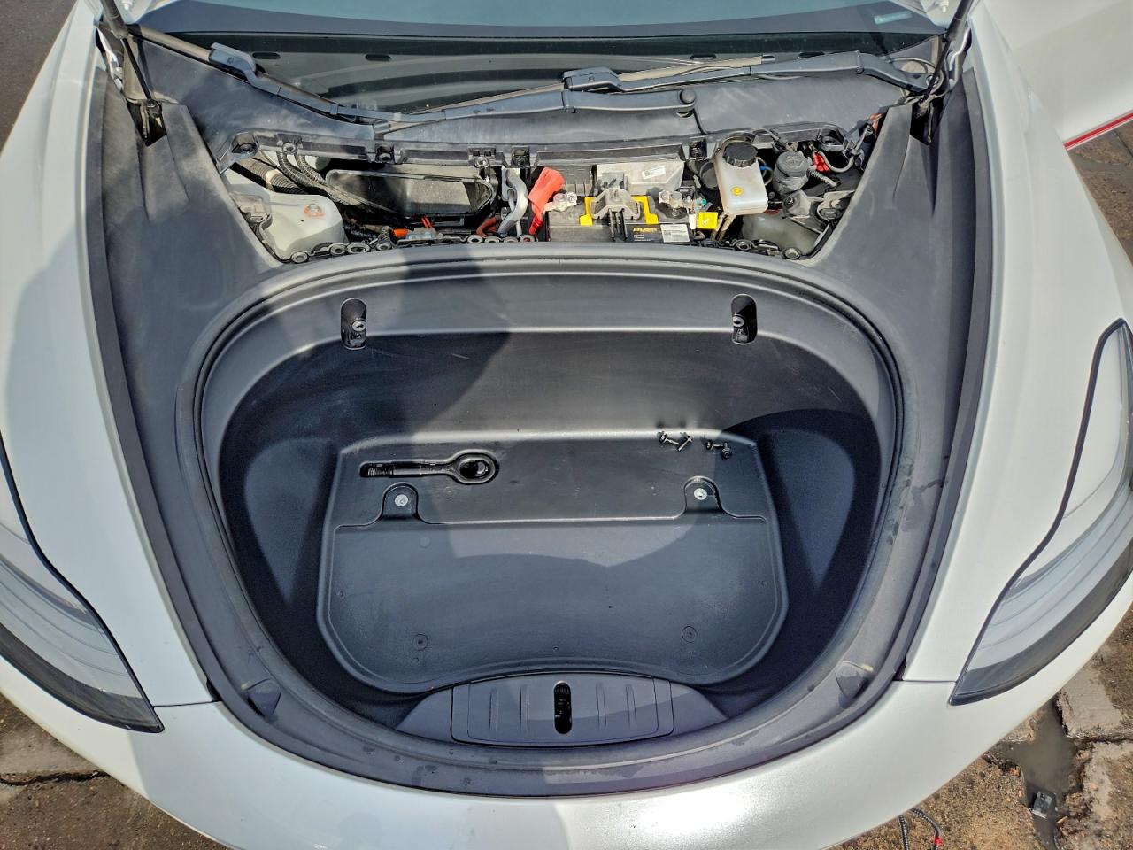 2020 Tesla Model 3 VIN: 5YJ3E1EBXLF637451 Lot: 93455345