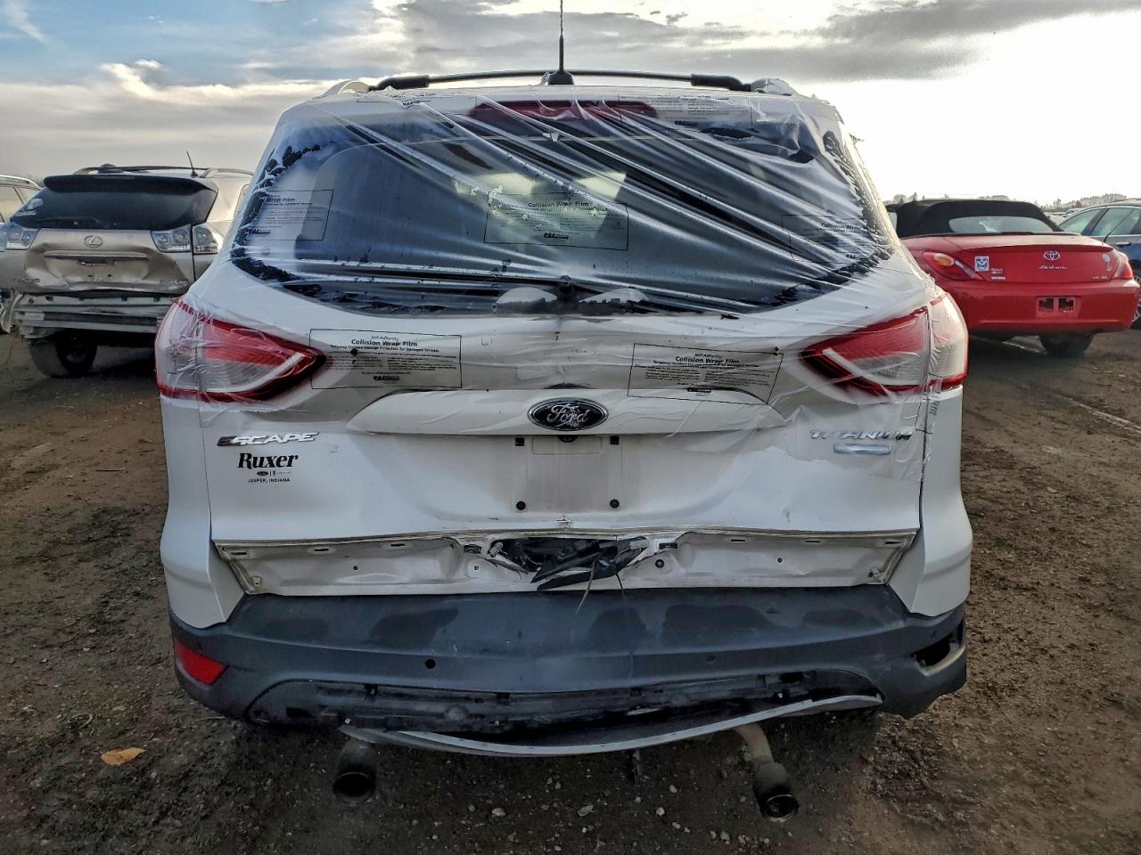 2013 Ford Escape Titanium VIN: 1FMCU9J93DUA00247 Lot: 89845675