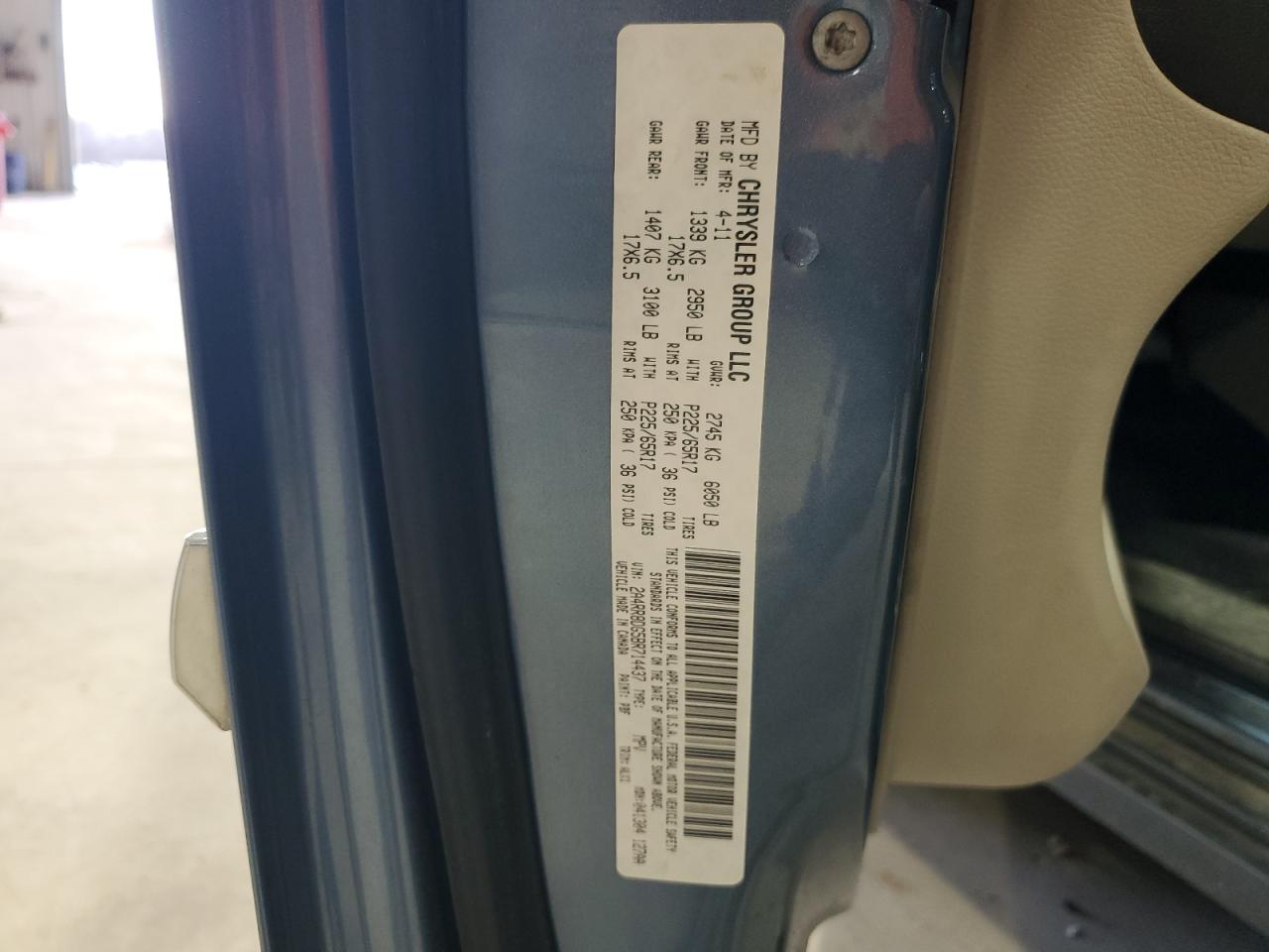 2011 Chrysler Town & Country Touring L VIN: 2A4RR8DG5BR714437 Lot: 92791755