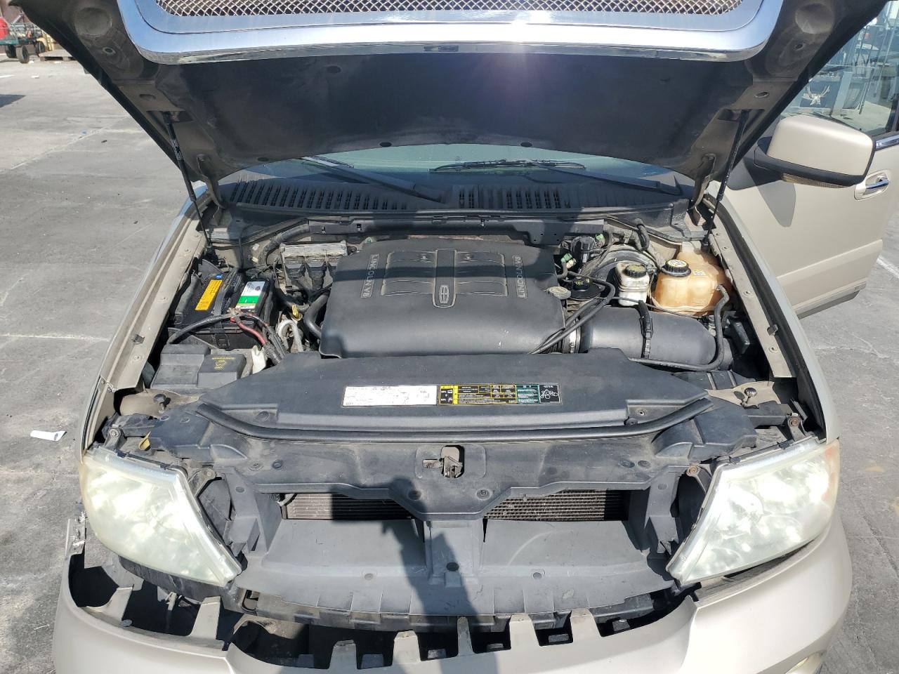 2004 Lincoln Navigator VIN: 5LMFU27R54LJ10733 Lot: 82654305