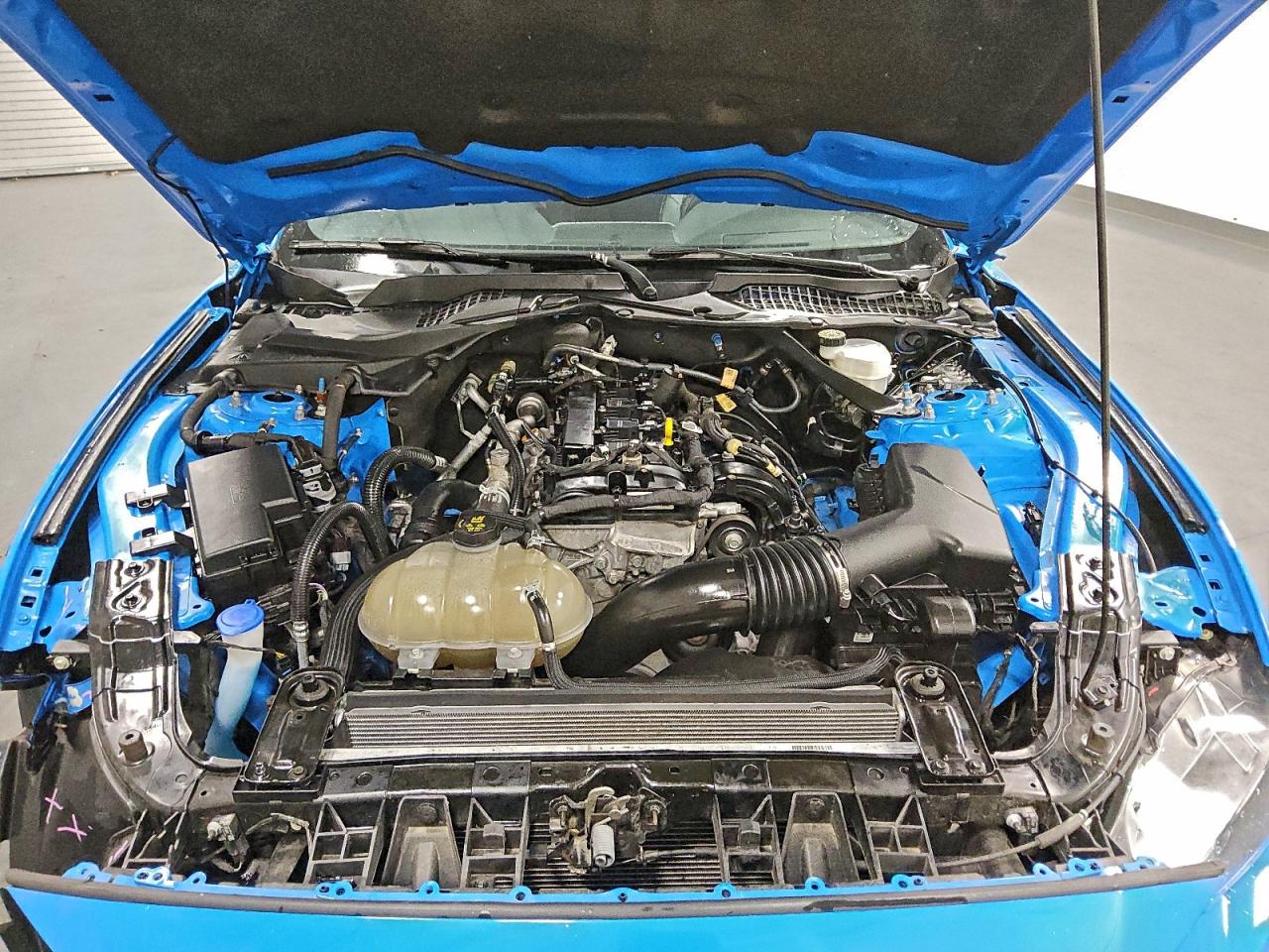 2023 Ford Mustang VIN: 1FATP8UH7P5105693 Lot: 94251385