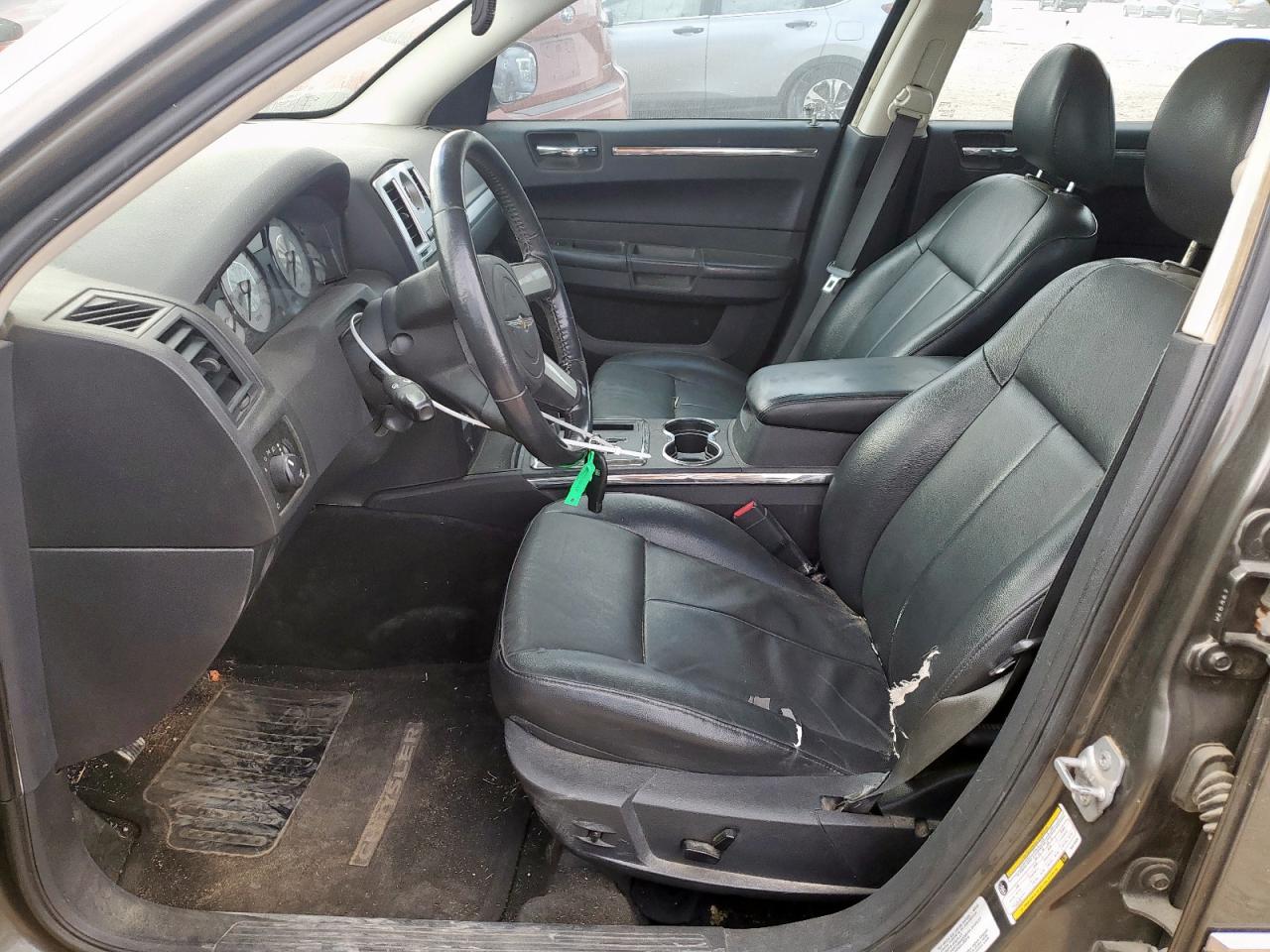 2009 Chrysler 300 Touring VIN: 2C3KA53V59H618938 Lot: 93056465