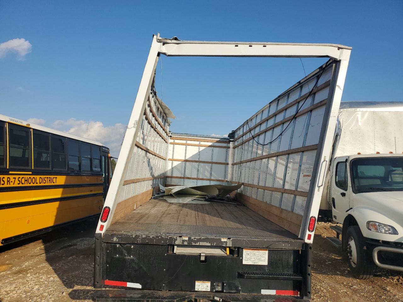 2024 International Mv607 Box Truck VIN: 3HAEUMML2RL745012 Lot: 92052365