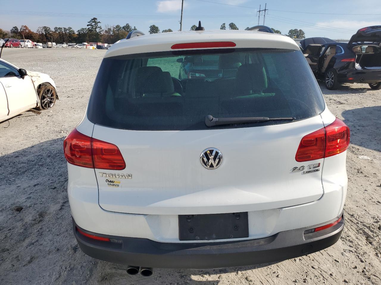 2015 Volkswagen Tiguan S VIN: WVGBV7AX1FW113679 Lot: 92999275