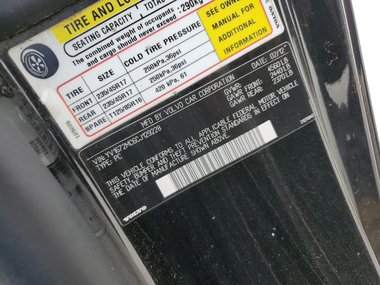 2012 Volvo C70 T5 VIN: YV1672MC6CJ129228 Lot: 92756585