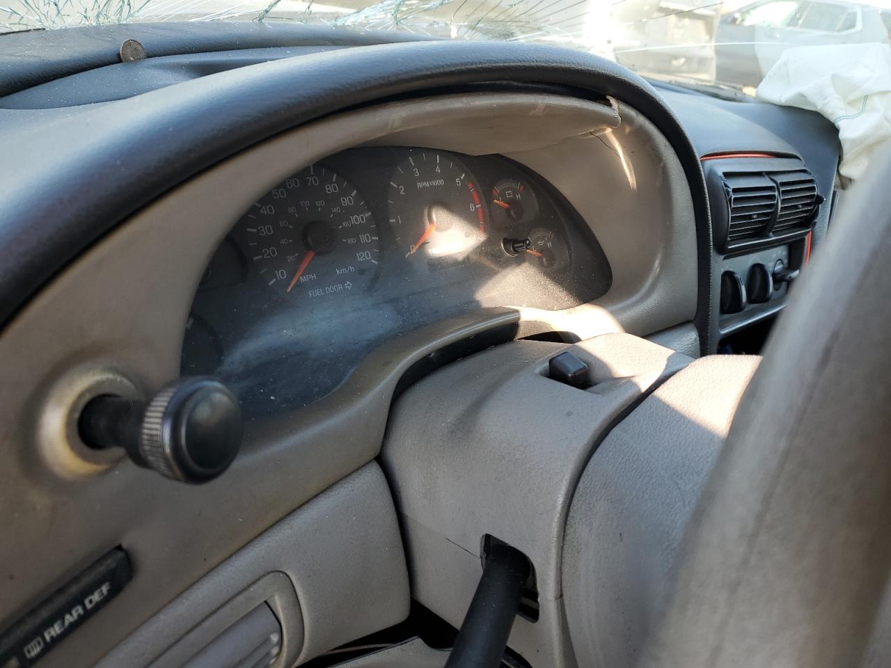 1999 Ford Mustang VIN: 1FAFP4045XF209702 Lot: 91251425