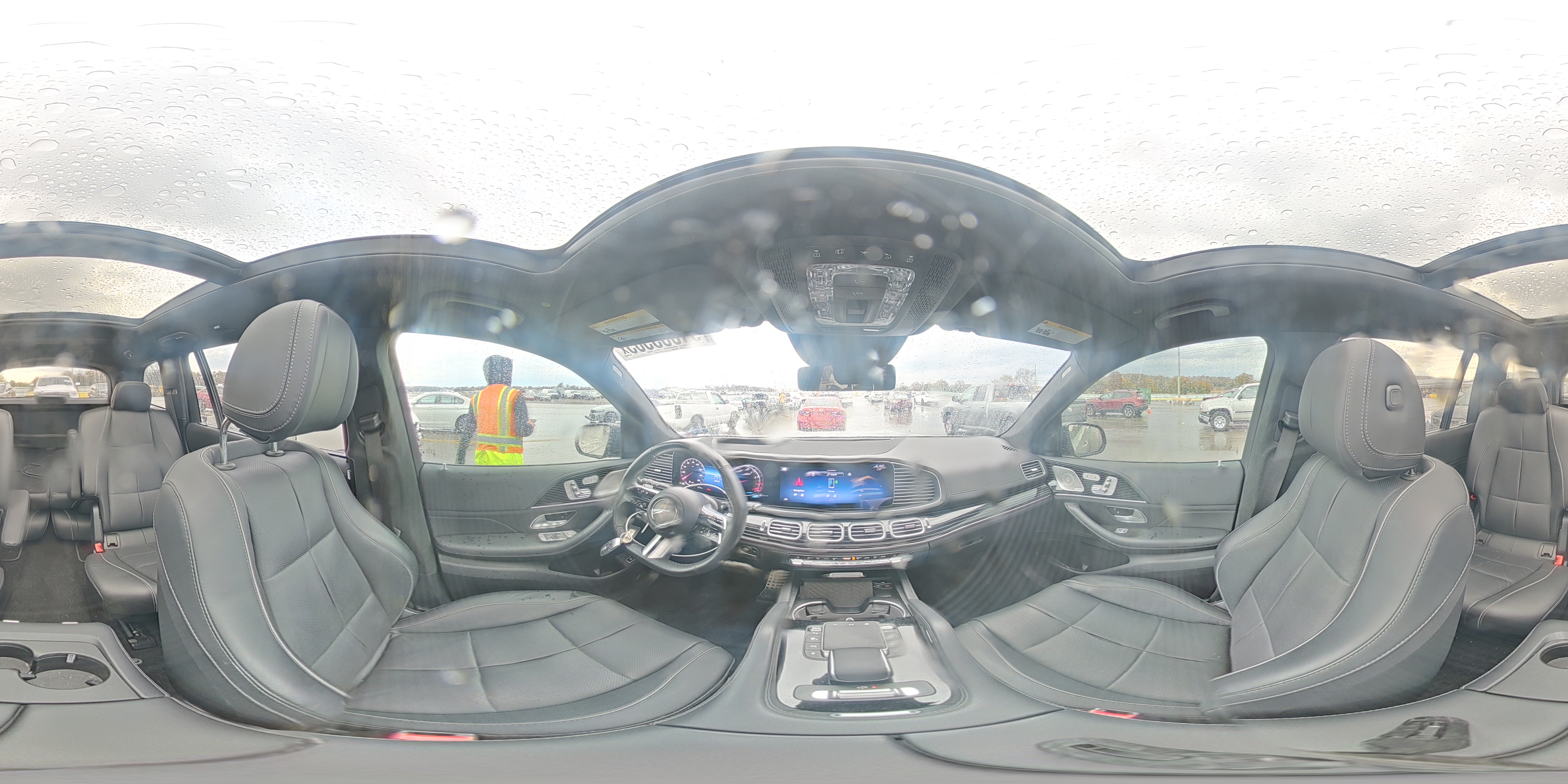 Фото: 4JGFF8FE3RB140003