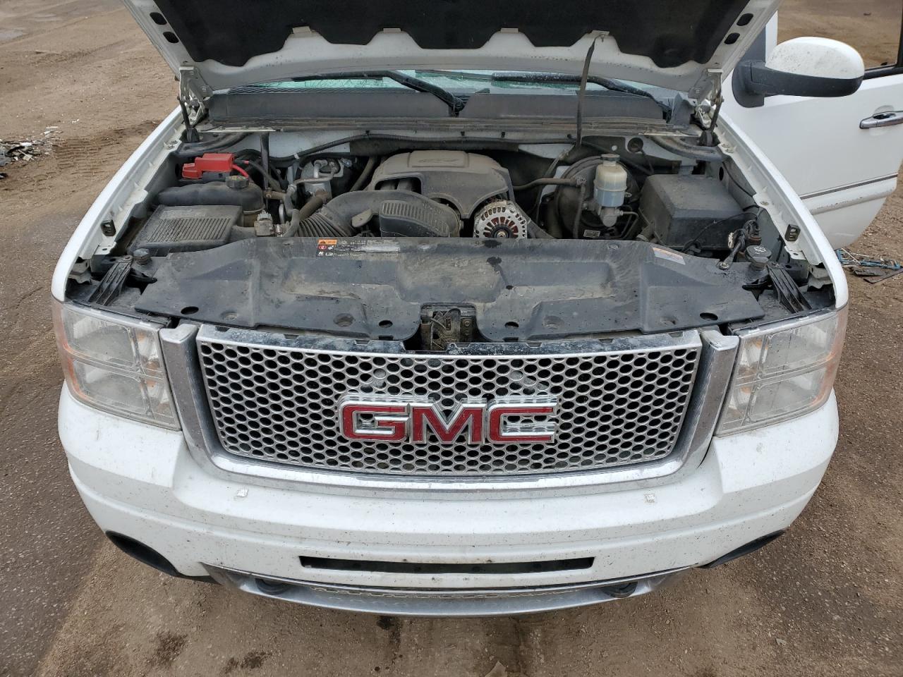 2011 GMC Sierra K1500 Denali VIN: 3GTP2XE26BG321342 Lot: 93636295