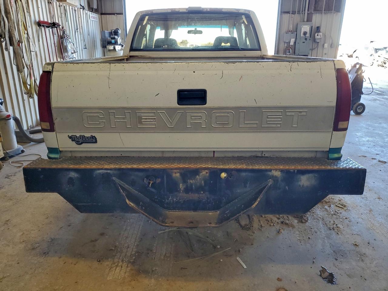 1993 Chevrolet Gmt-400 K1500 VIN: 2GCEK19K0P1238732 Lot: 93479175