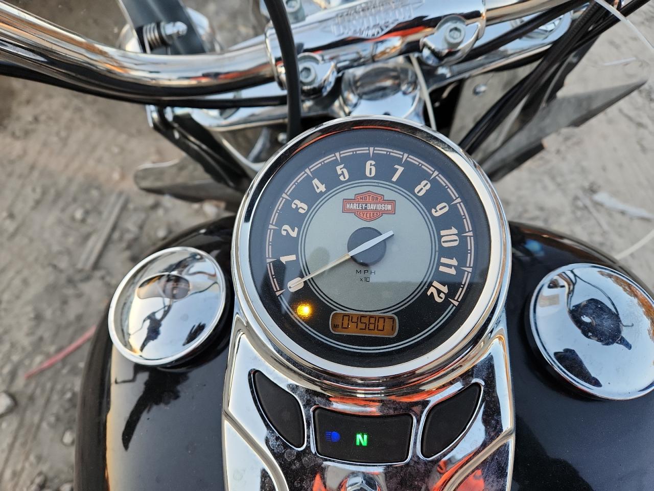 2014 Harley-Davidson Flstc Heritage Softail Classic VIN: 1HD1BWV16EB052701 Lot: 92387885