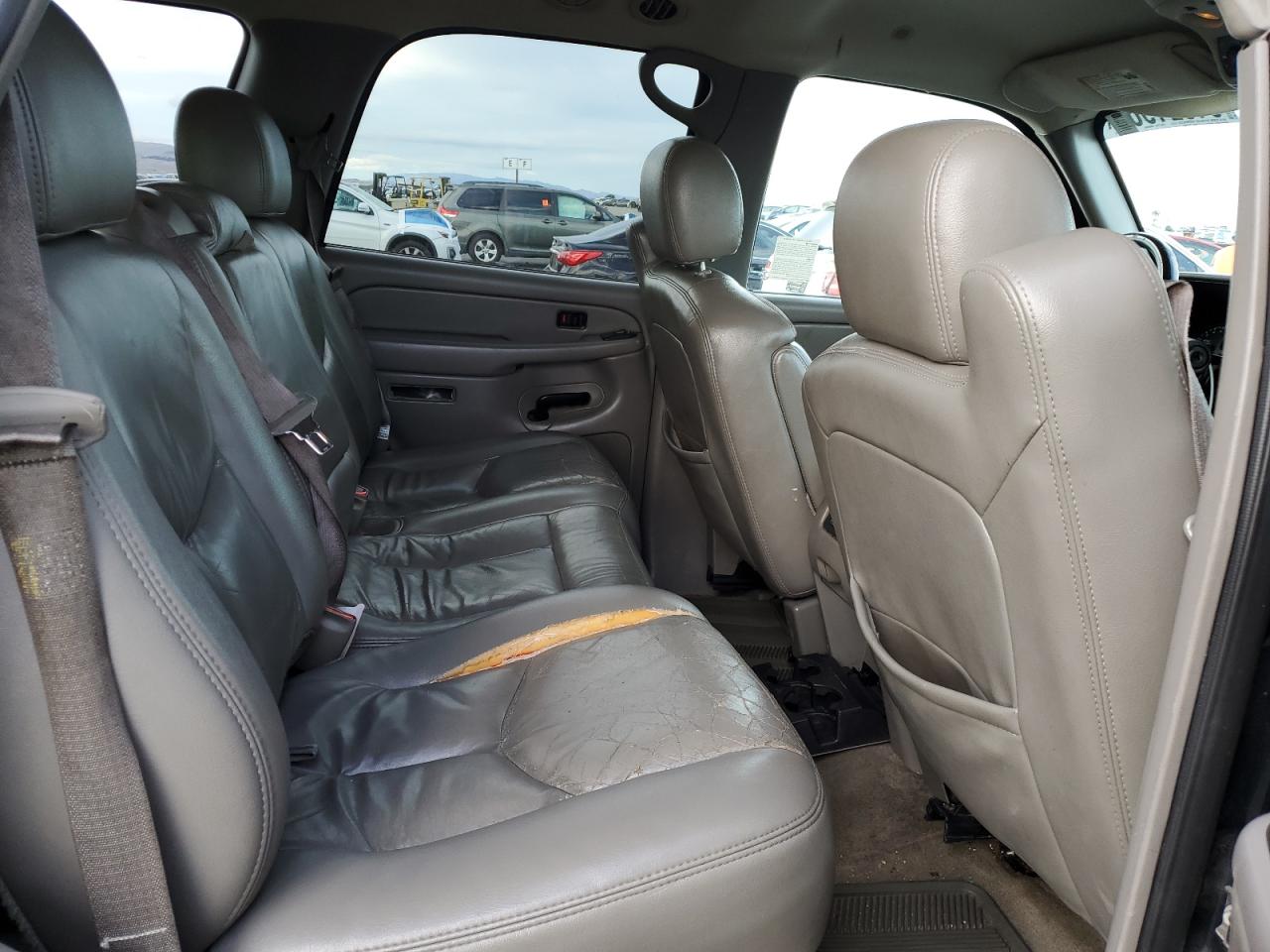 2005 GMC Yukon VIN: 1GKEK13T55R228272 Lot: 91521965