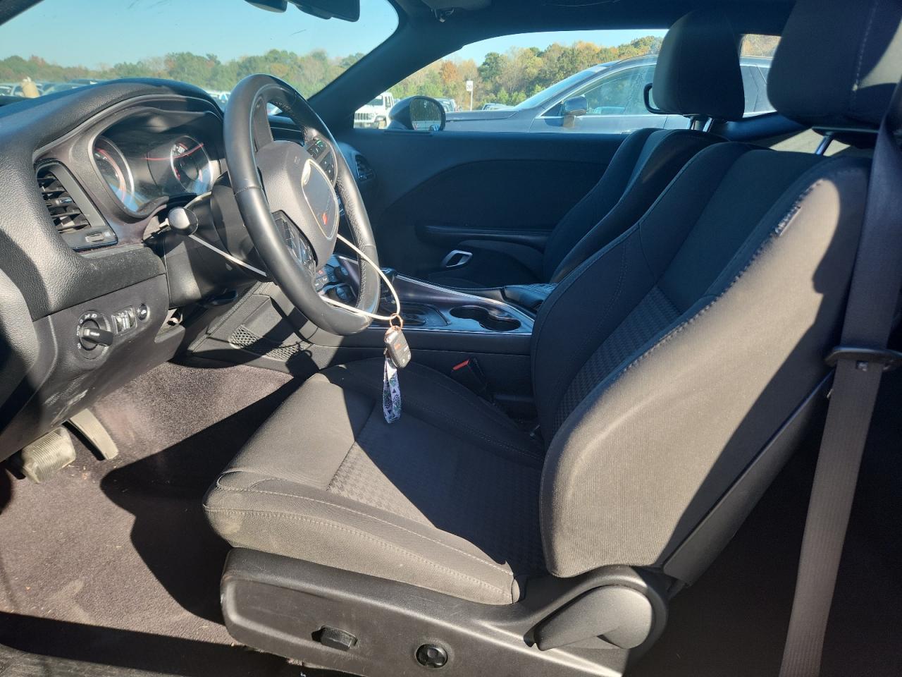 2018 Dodge Challenger Sxt VIN: 2C3CDZAG6JH132683 Lot: 92412615