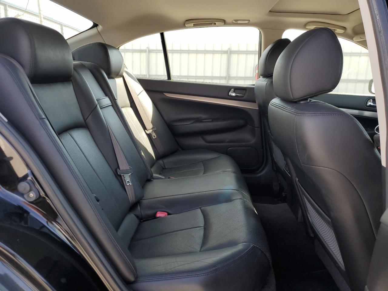 2015 Infiniti Q40 VIN: JN1CV6AR5FM520570 Lot: 92782665