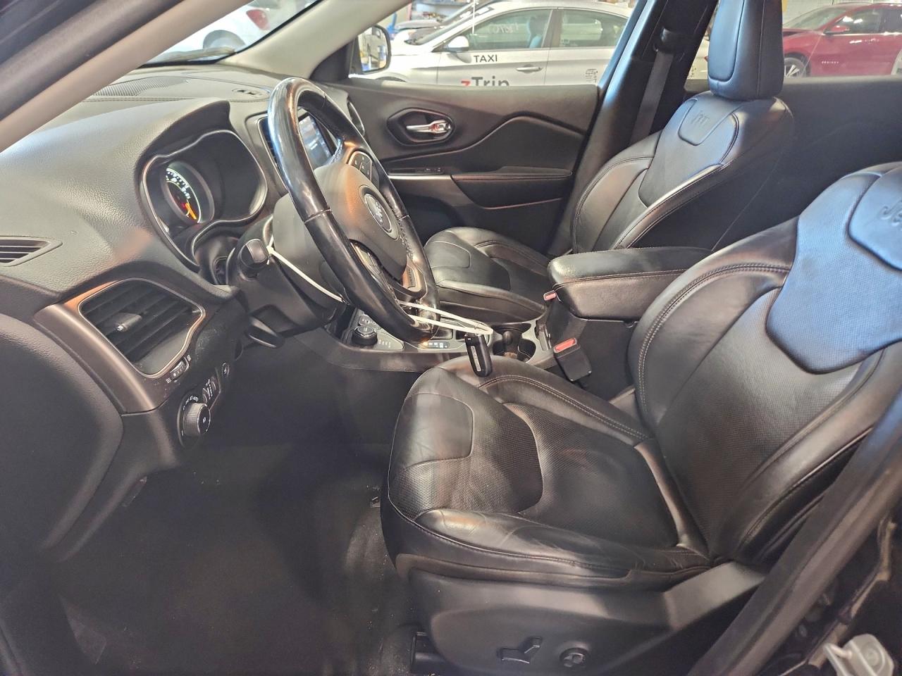 2021 Jeep Cherokee Latitude Lux VIN: 1C4PJMMX8MD126065 Lot: 94081535