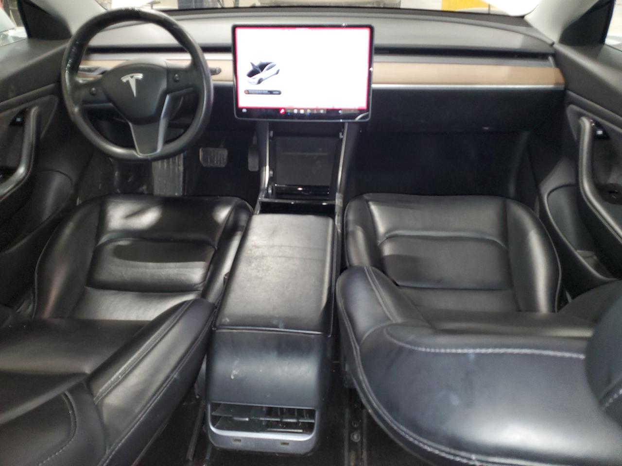 2019 Tesla Model 3 VIN: 5YJ3E1EB3KF493904 Lot: 92351125