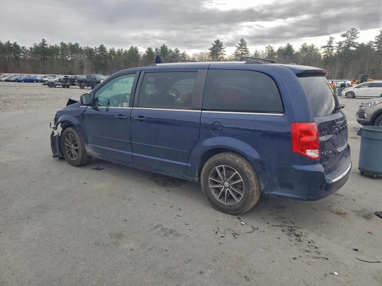 2017 Dodge Grand Caravan Sxt VIN: 2C4RDGCG4HR696084 Lot: 93377405