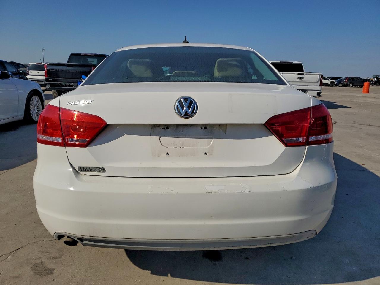 2012 Volkswagen Passat S VIN: 1VWAP7A32CC075851 Lot: 91824175