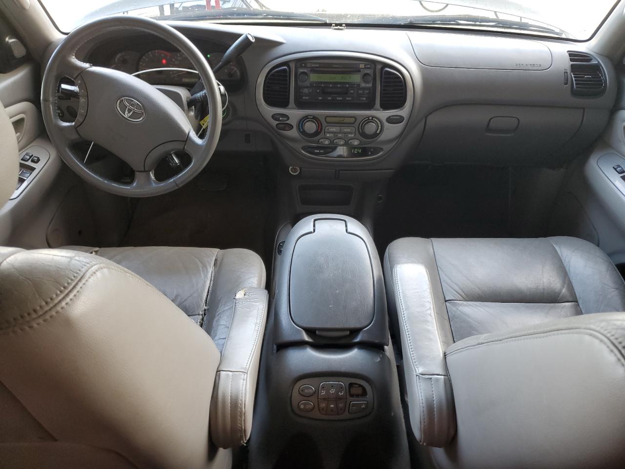 2004 Toyota Sequoia Limited VIN: 5TDZT38A24S233989 Lot: 93201525