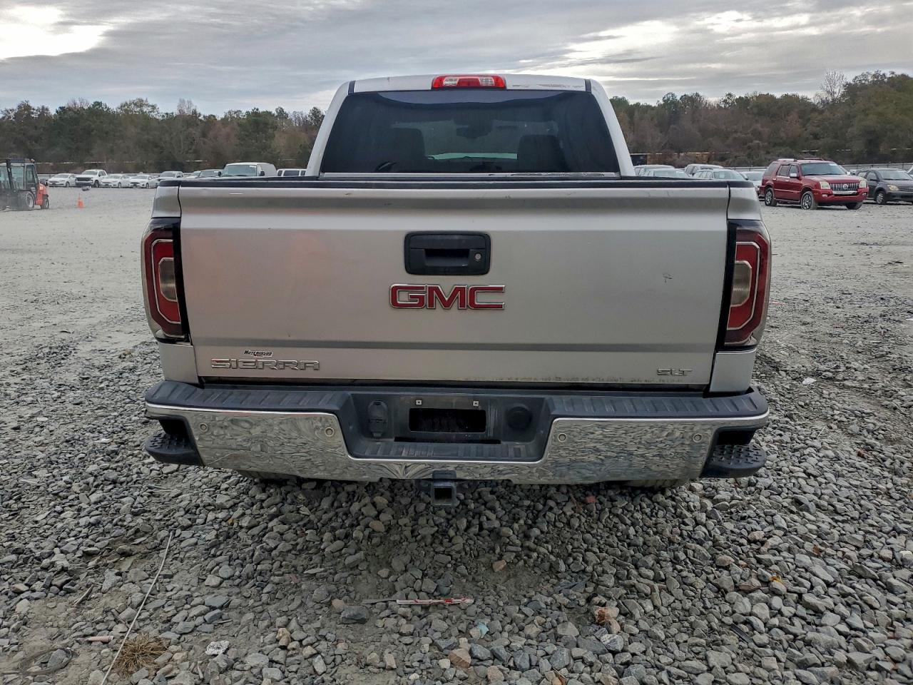 2018 GMC Sierra C1500 Slt VIN: 3GTP1NEC7JG571185 Lot: 93716725