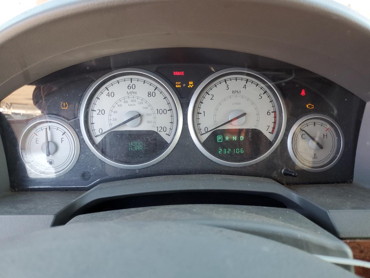 2008 Chrysler Town & Country Touring VIN: 2A8HR54P08R124972 Lot: 90713205