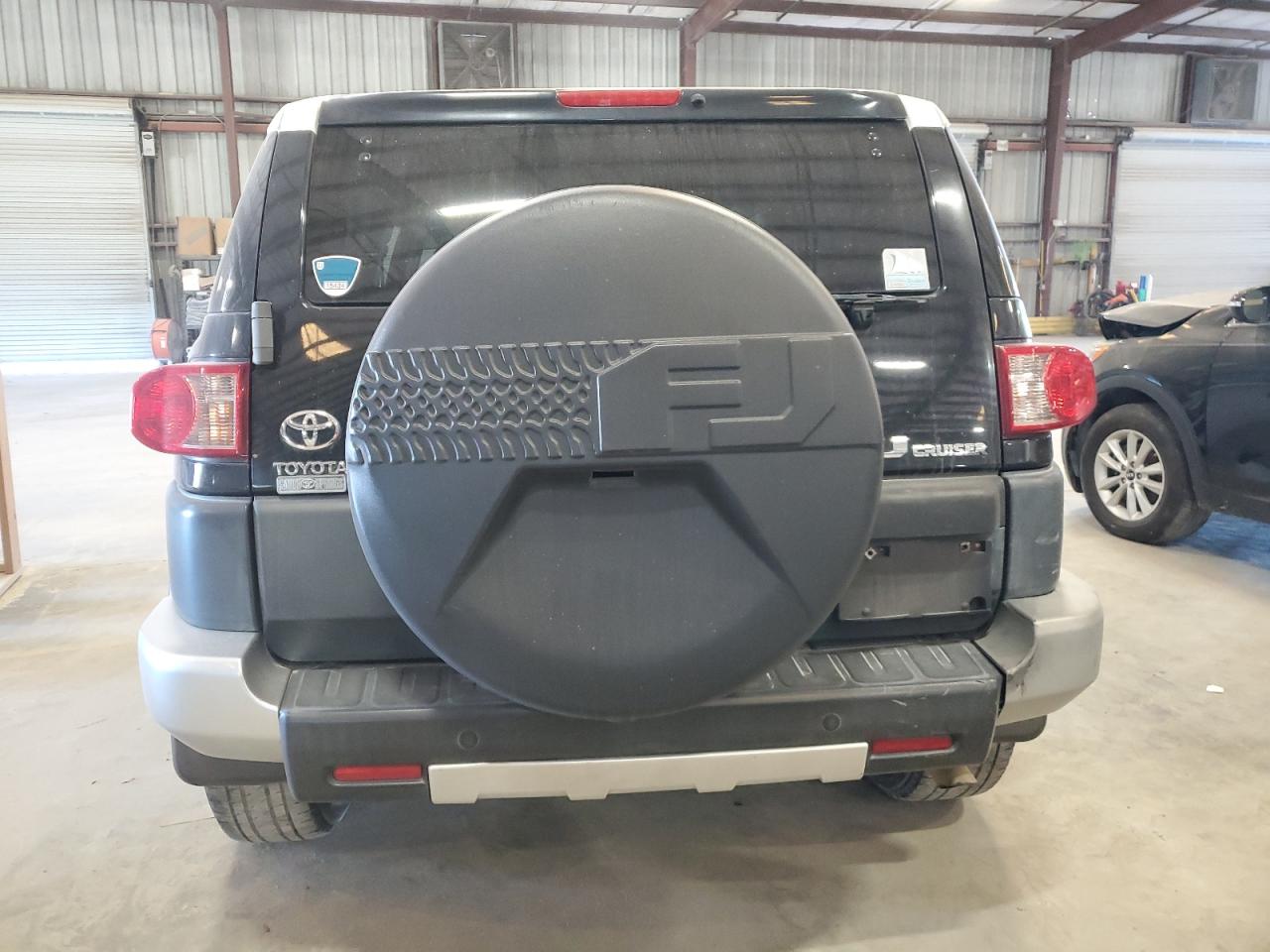 2008 Toyota Fj Cruiser VIN: JTEZU11F88K002353 Lot: 92188705