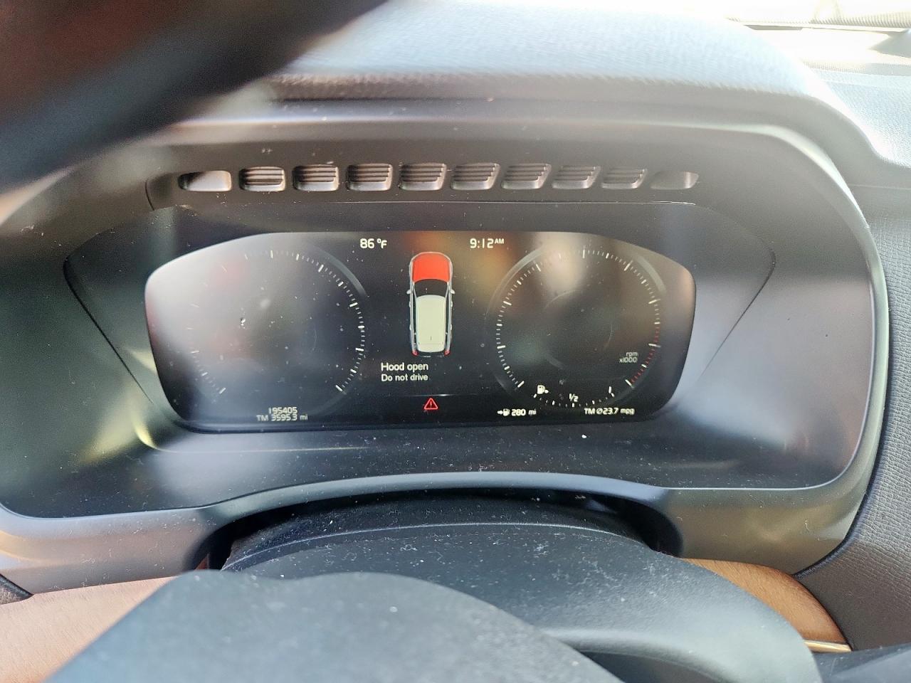 2017 Volvo Xc90 T6 VIN: YV4A22PL3H1174318 Lot: 92884865