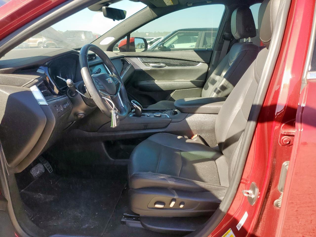 2020 Cadillac Xt5 Premium Luxury VIN: 1GYKNCRS9LZ215466 Lot: 92492995