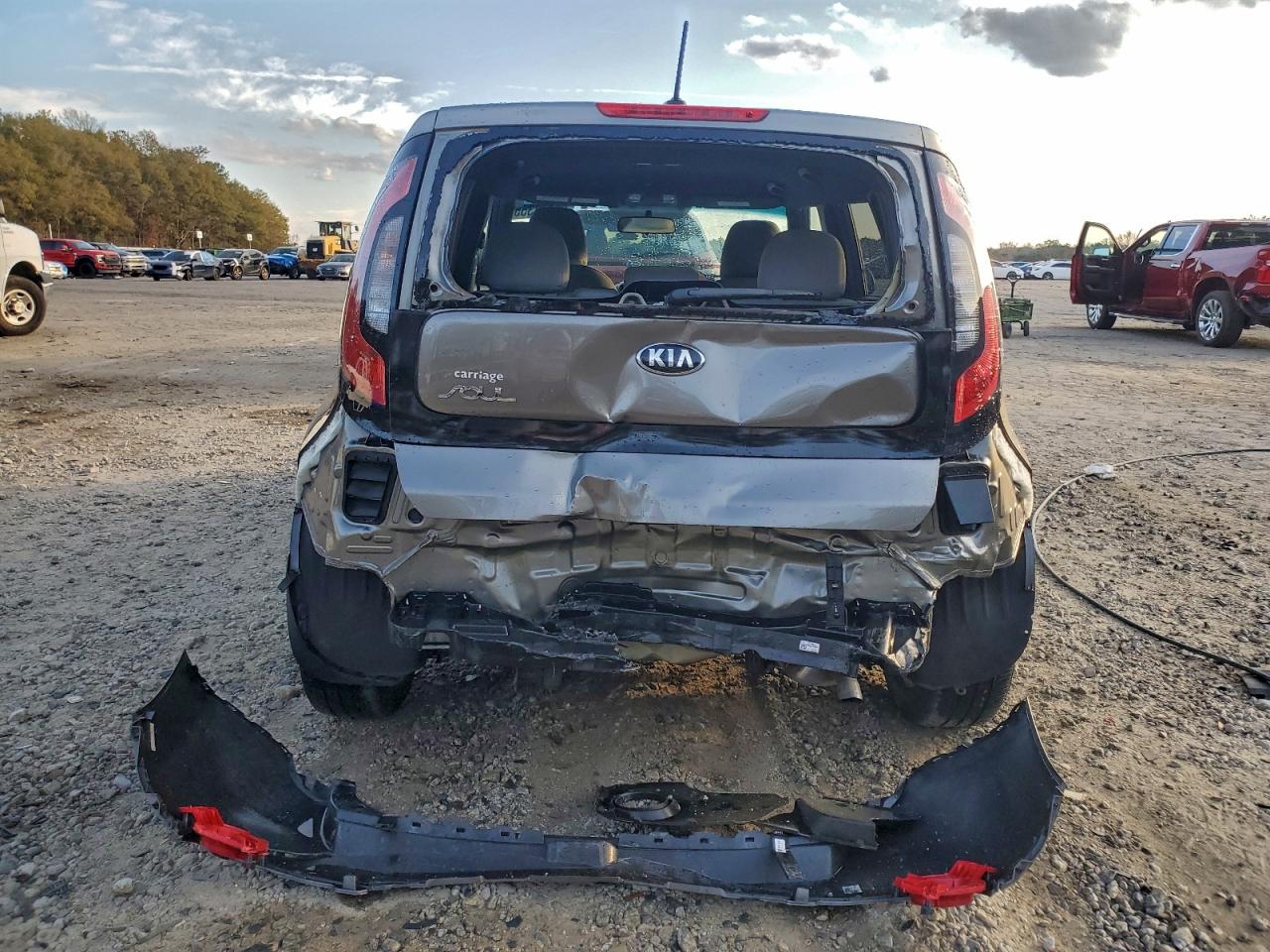 2018 Kia Soul VIN: KNDJN2A23J7506903 Lot: 93673355