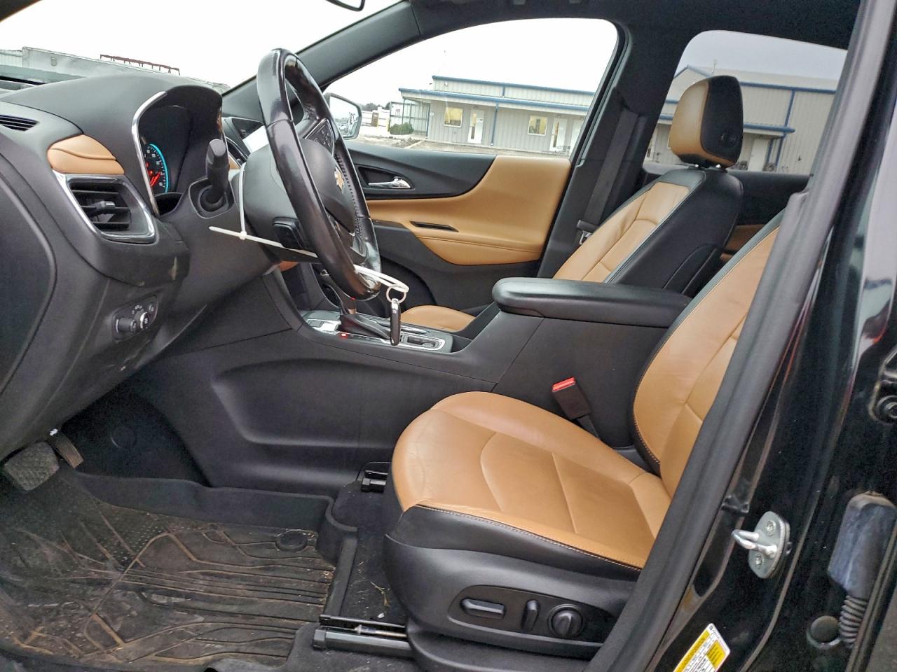 2020 Chevrolet Equinox Premier VIN: 2GNAXXEV4L6221942 Lot: 93936195