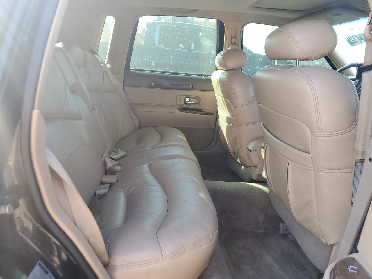 1997 Lincoln Town Car Signature VIN: 1LNLM82W2VY619947 Lot: 91347265