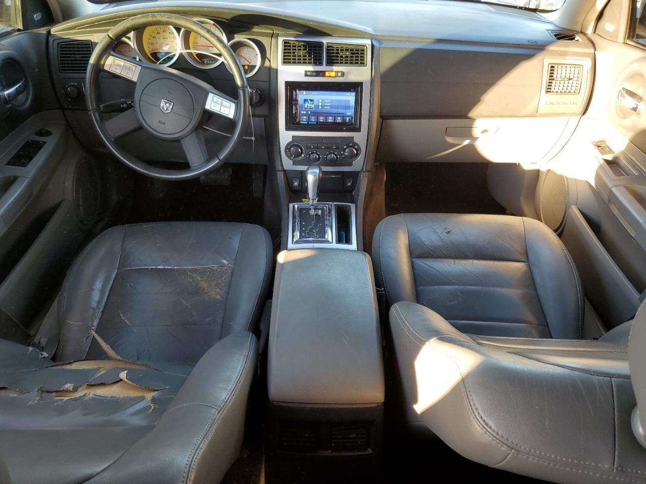 2005 Dodge Magnum R/T VIN: 2D8GV58295H637363 Lot: 92998255