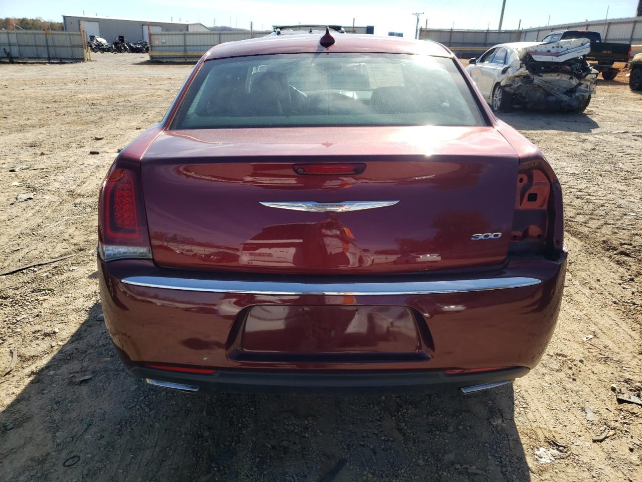 2016 Chrysler 300 Limited VIN: 2C3CCAAGXGH208077 Lot: 91294155