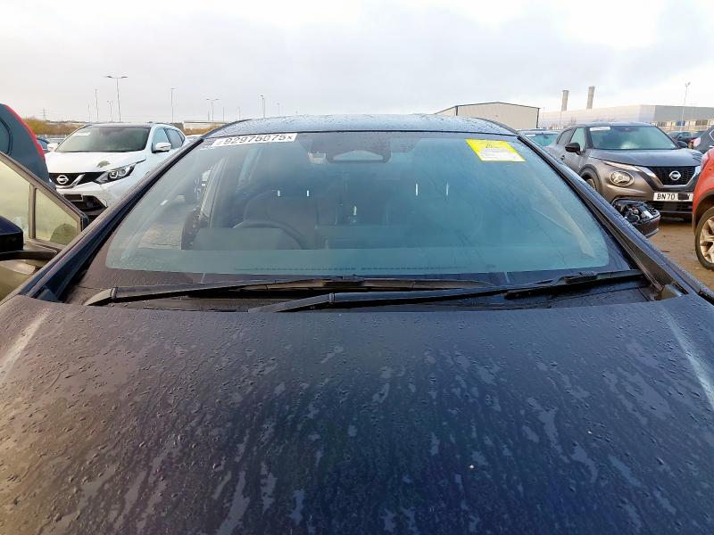 2025 TOYOTA PRIUS 2.0 PHEV DESIGN 5DR CVT