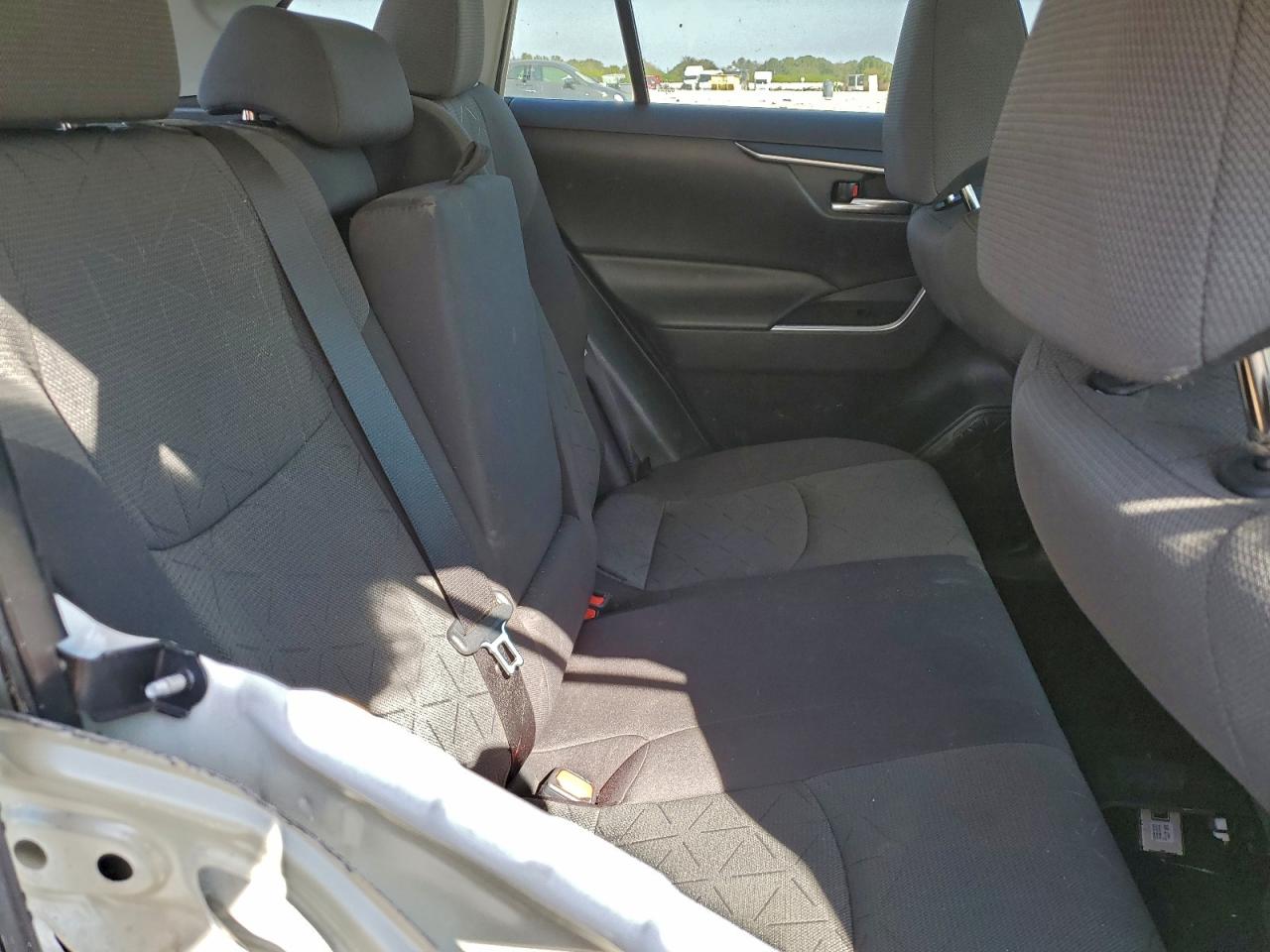 2020 Toyota Rav4 Xle VIN: 2T3W1RFVXLC054809 Lot: 93514255