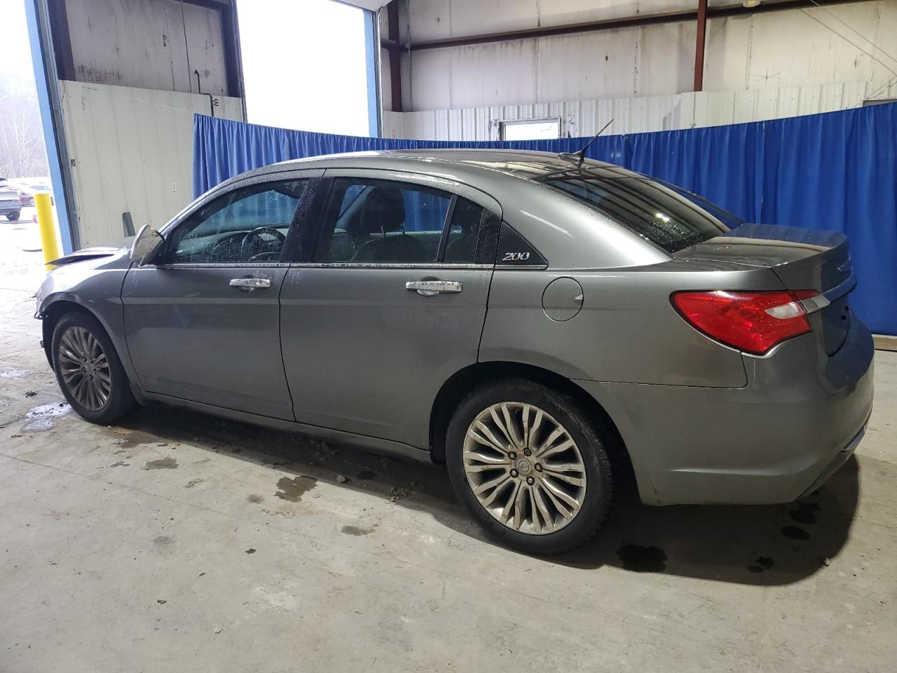 2013 Chrysler 200 Limited VIN: 1C3CCBCG4DN575644 Lot: 92255685