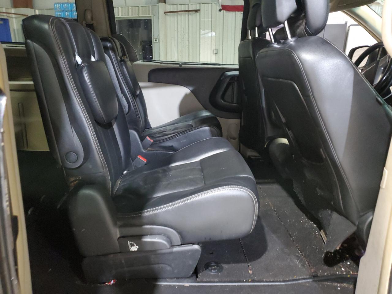 2013 Chrysler Town & Country Touring VIN: 2C4RC1BGXDR563762 Lot: 91631795