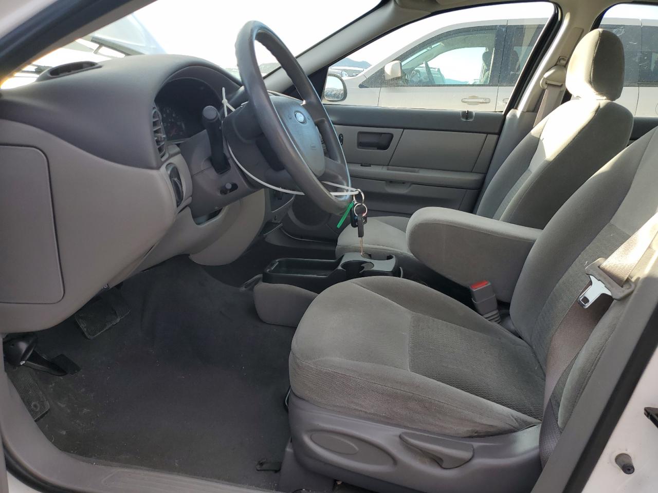 2006 Ford Taurus Se VIN: 1FAFP53U76A183715 Lot: 92224445