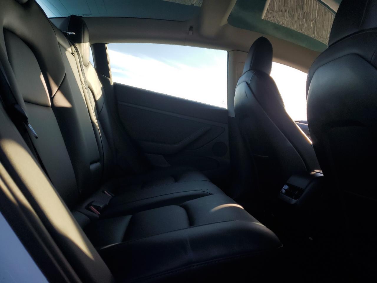 2022 Tesla Model 3 VIN: 5YJ3E1EB7NF340060 Lot: 93306945